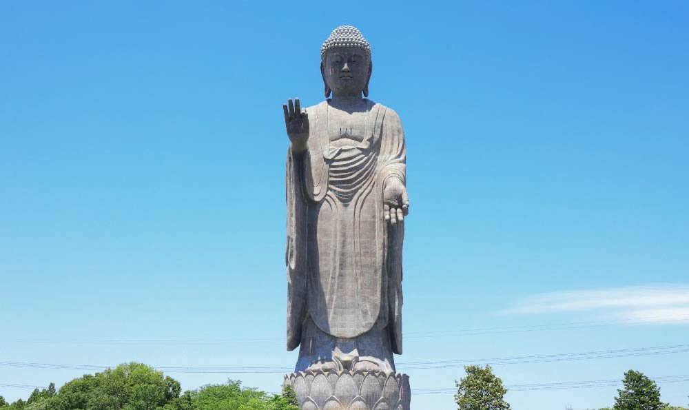 结婚二十年，老公却抱着别的女人睡
